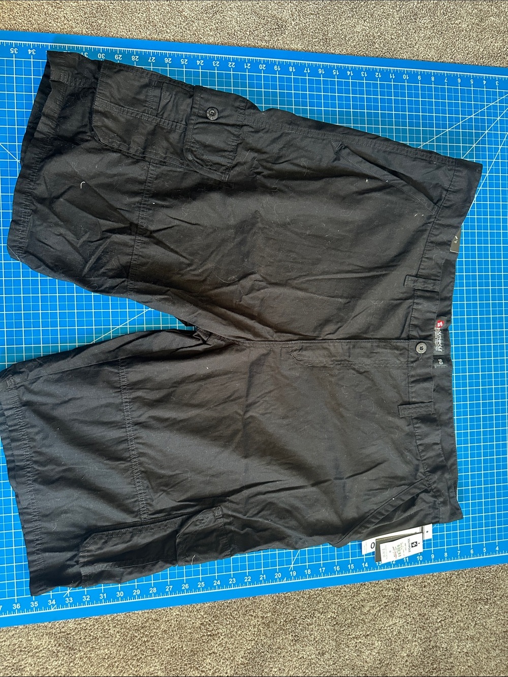 South Pole Men's Black Cargo Shorts